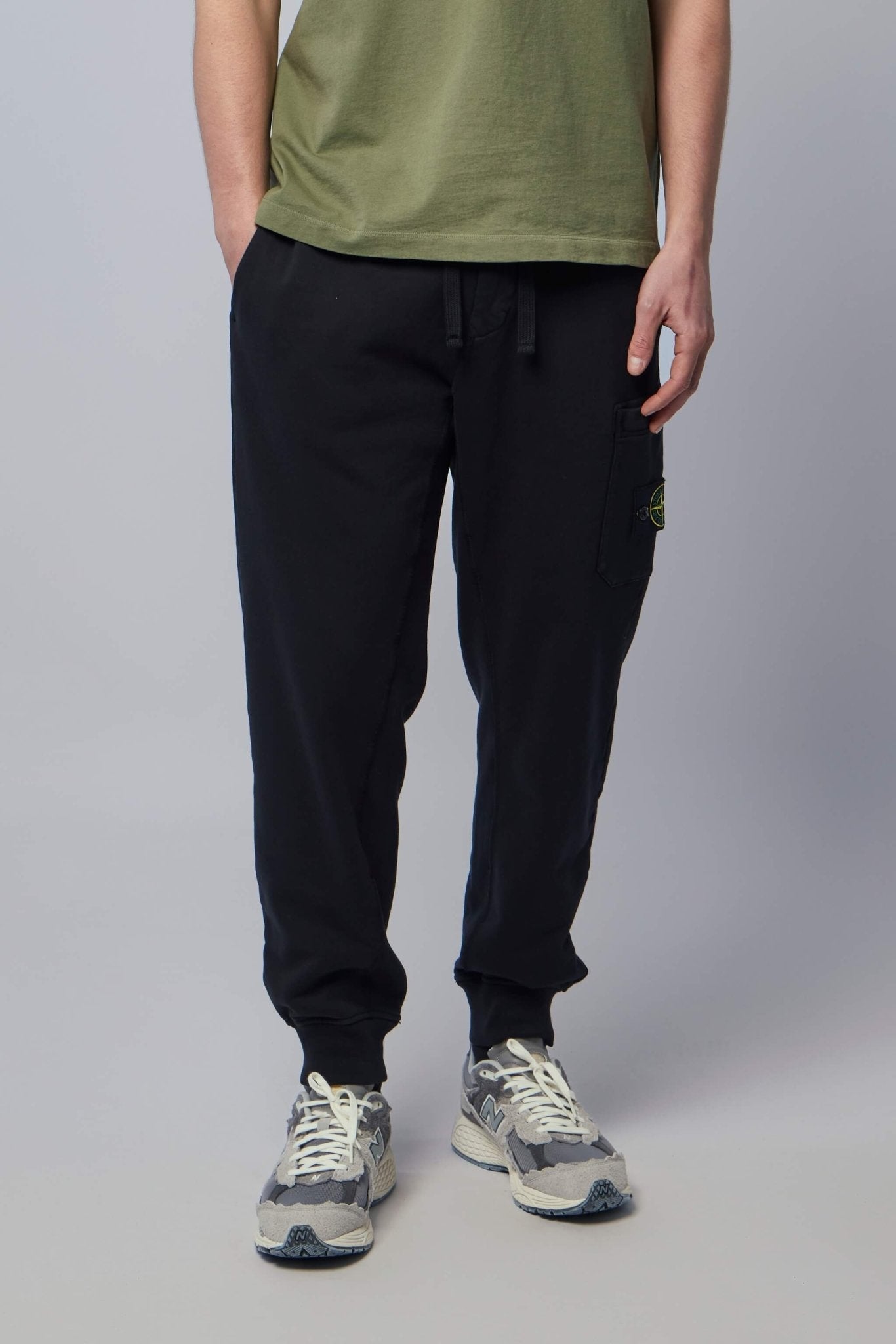 Slim Fit Sweatpants with Cargo Pocket
