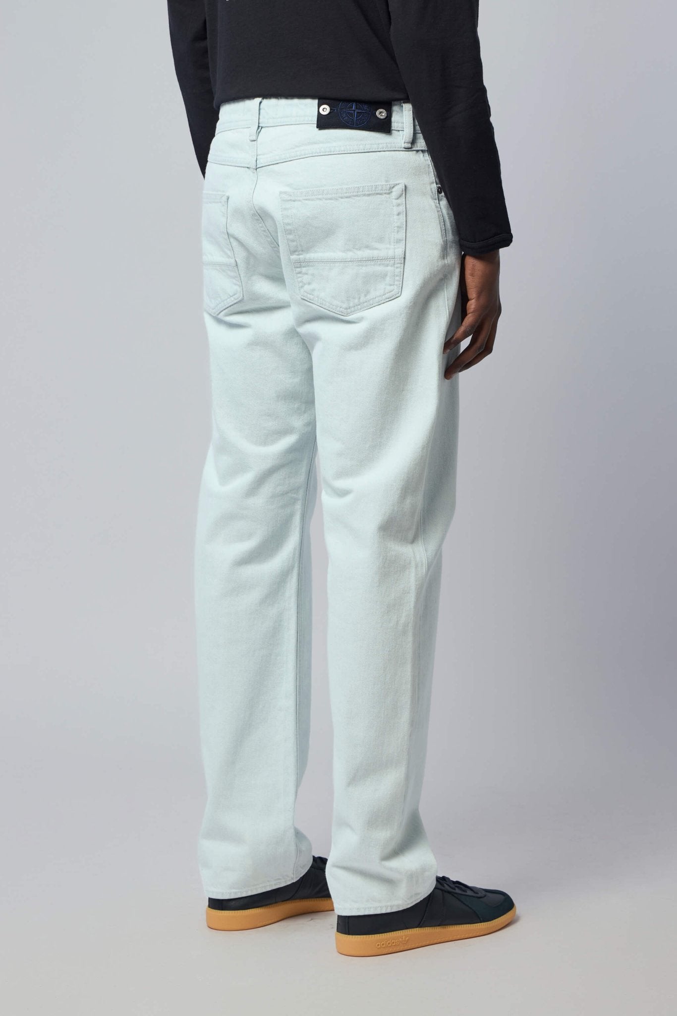 Loose Fit Five Pocket Jeans