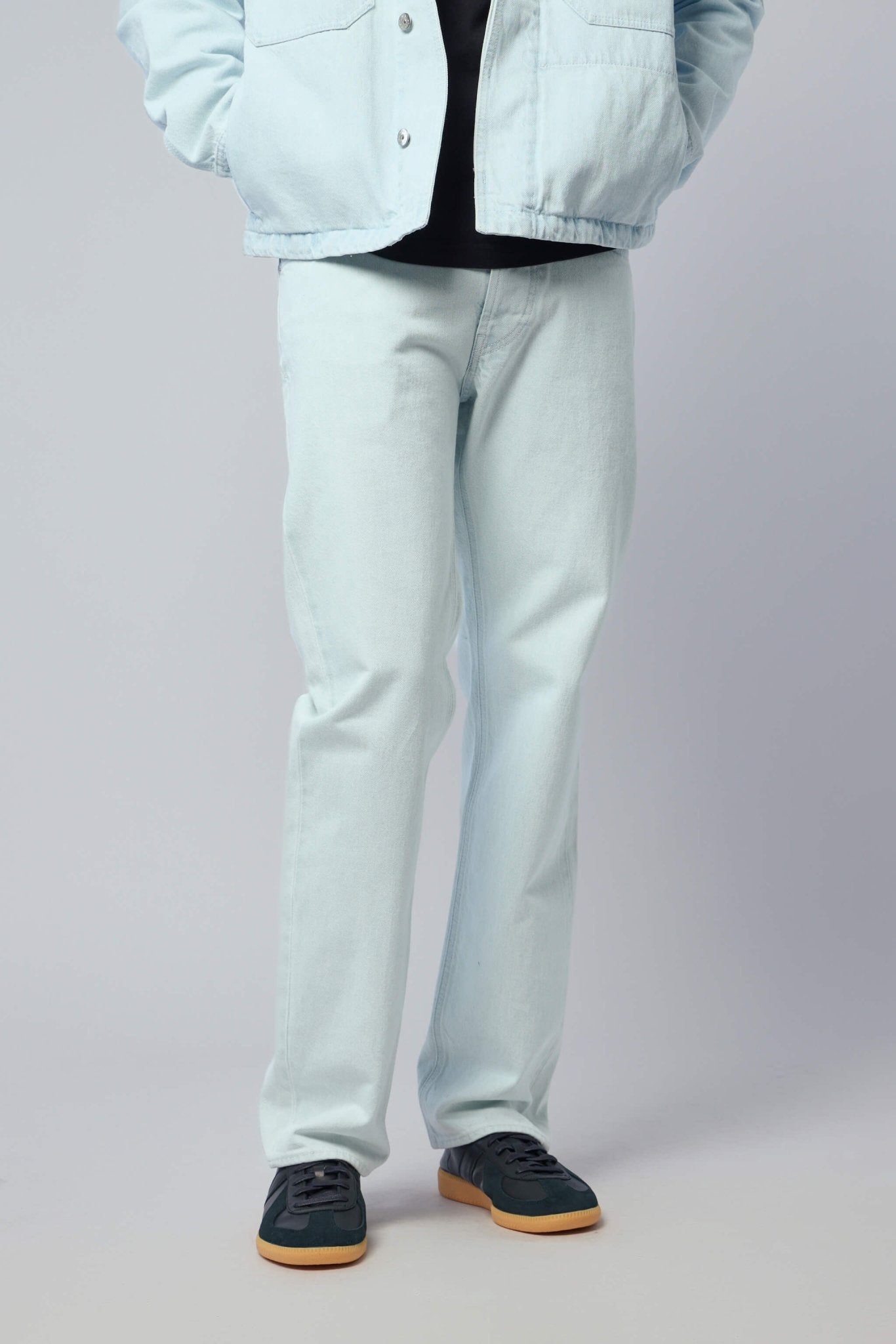 Loose Fit Five Pocket Jeans