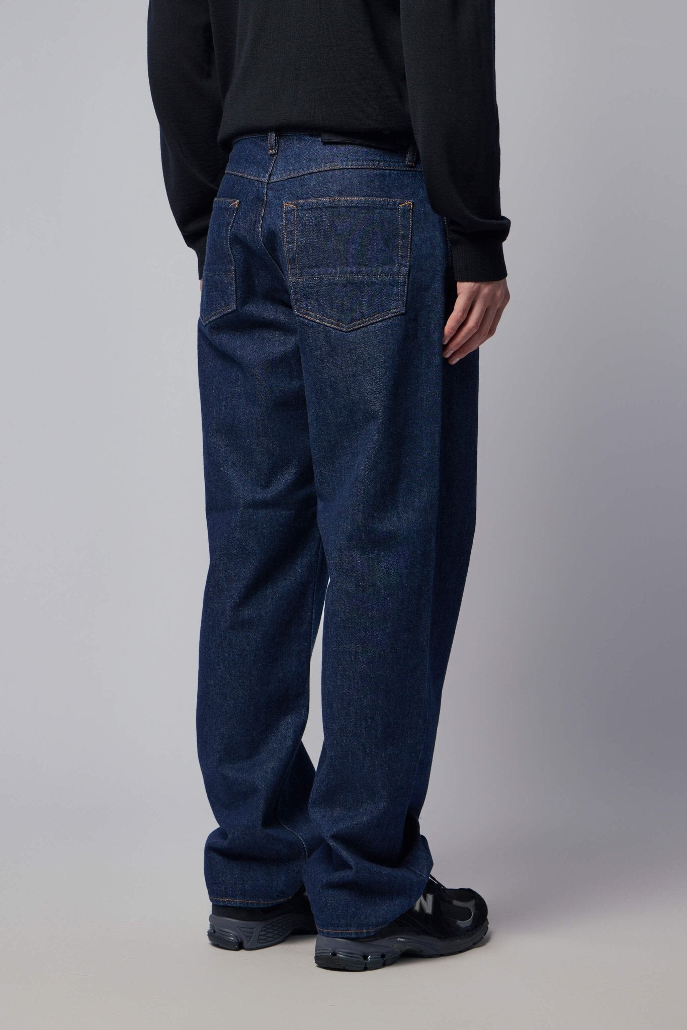 Loose Fit Five-pocket Jeans
