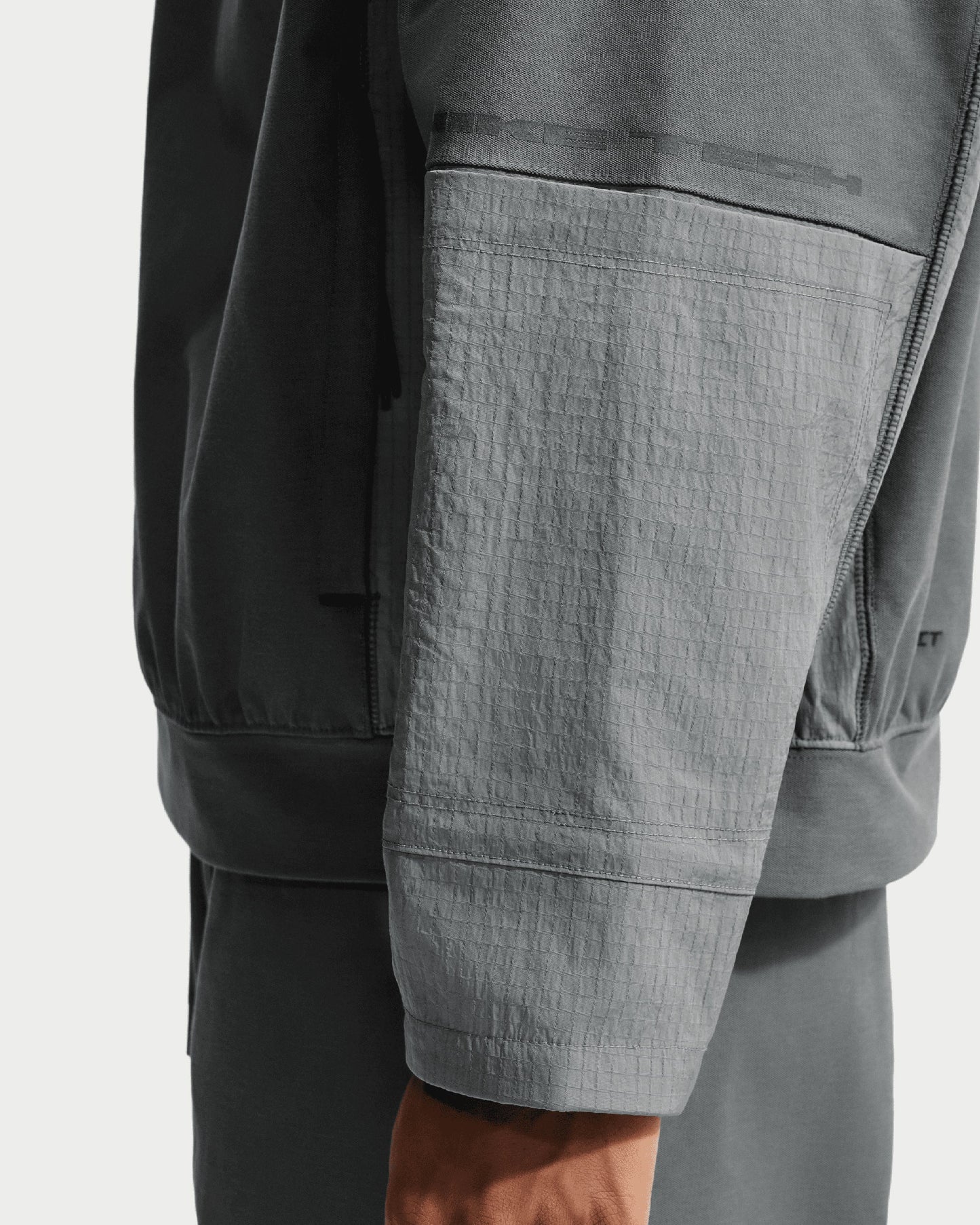 Sudadera con capucha Relaxed Nike Tech Shori Utility Dri-FIT para hombre