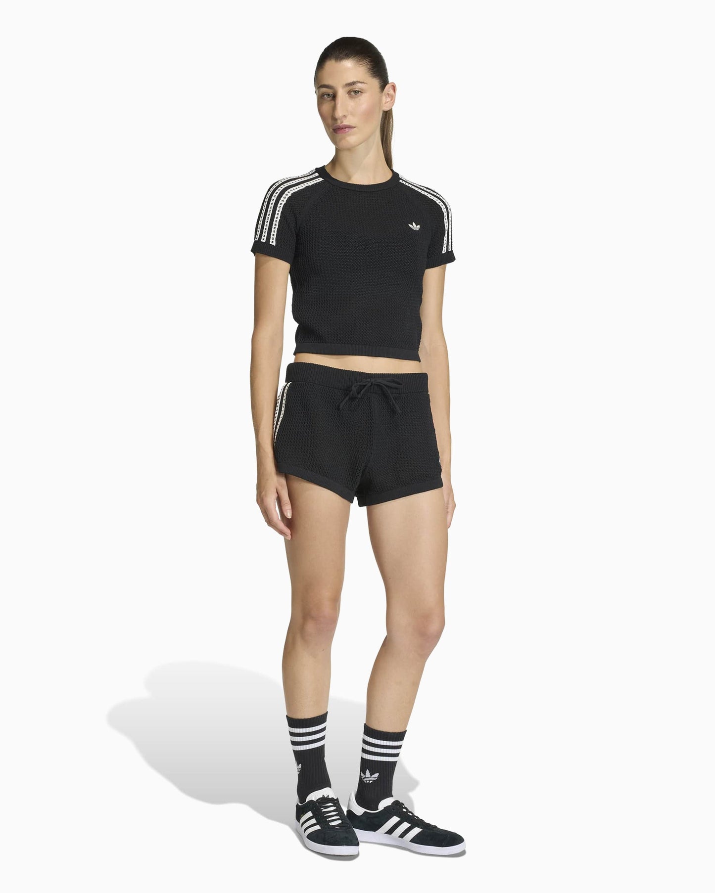 Camiseta Crop adidas Originals Cali Crochet para mujer