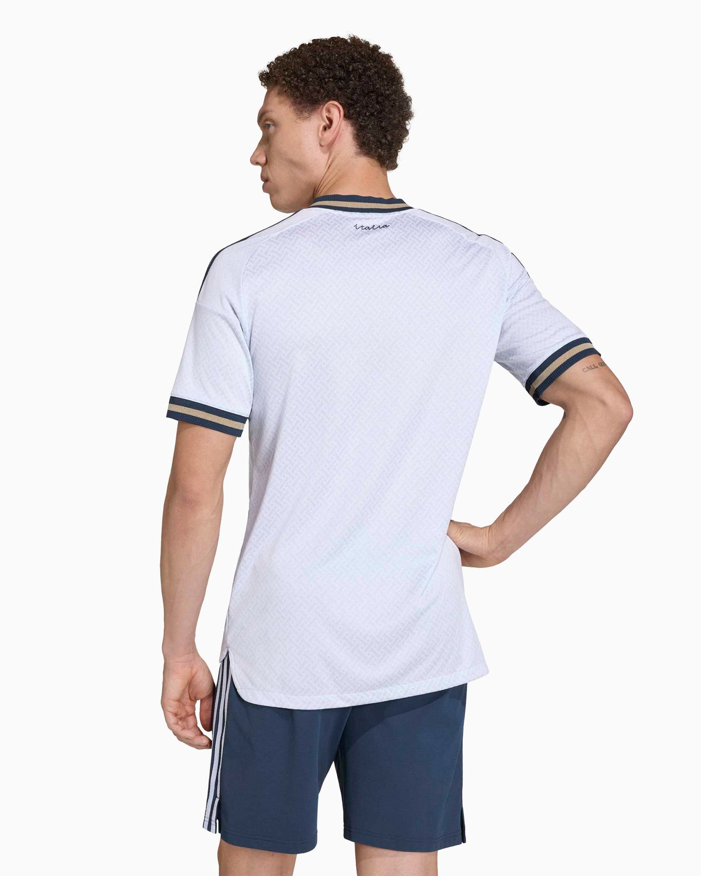 Jersey T-Shirt Visitante 2026 adidas Originals Italia Football para hombre