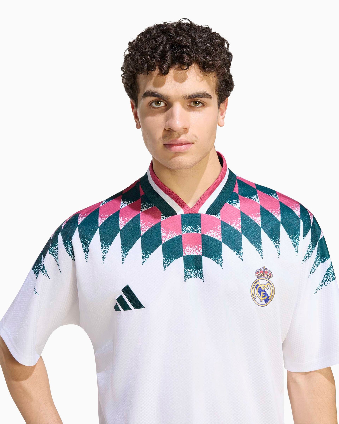 Jersey T-Shirt con logo Relaxed adidas Originals Real Madrid C.F. Stadium para hombre