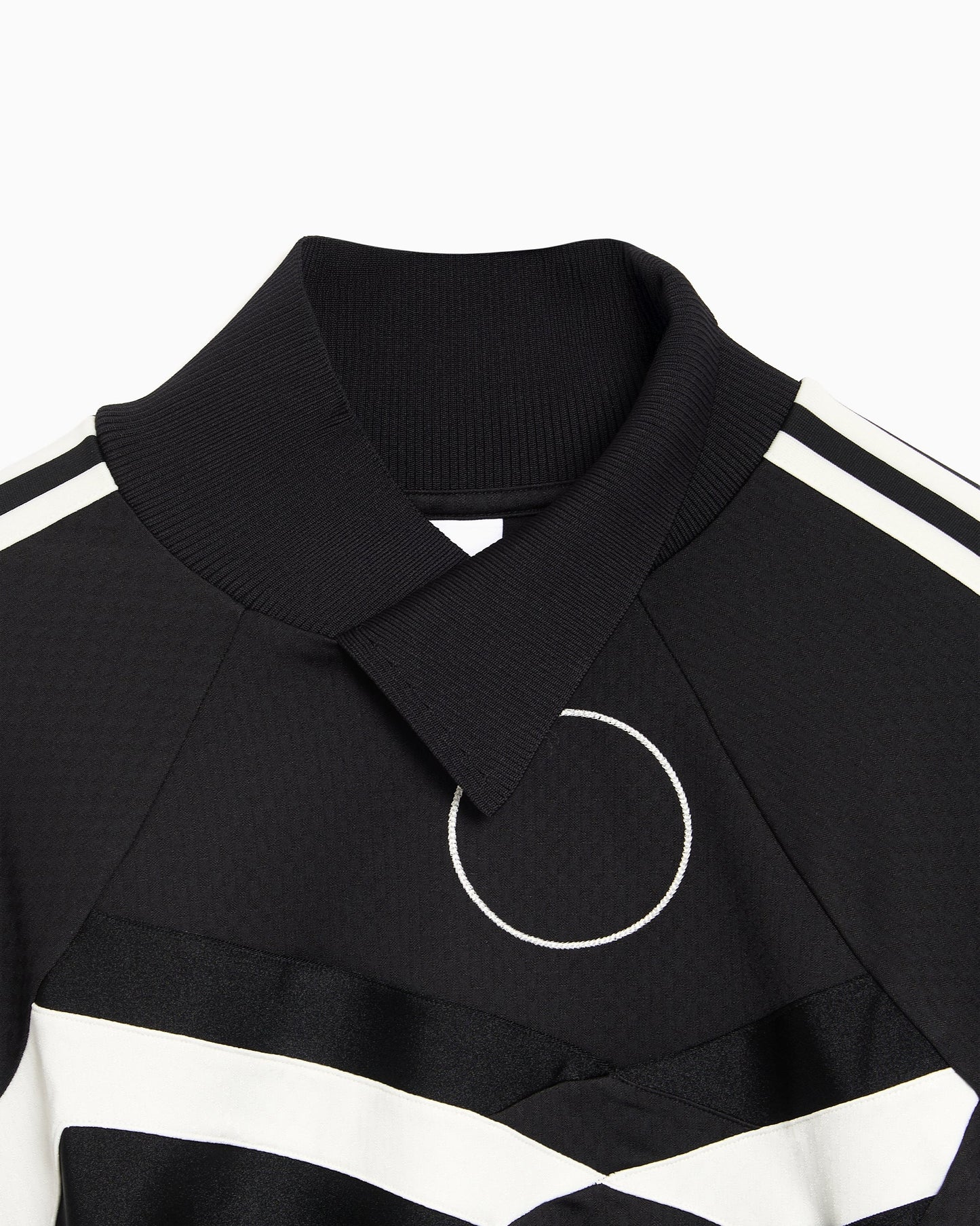 Camiseta con logo Slim adidas Originals Reconstructed para mujer