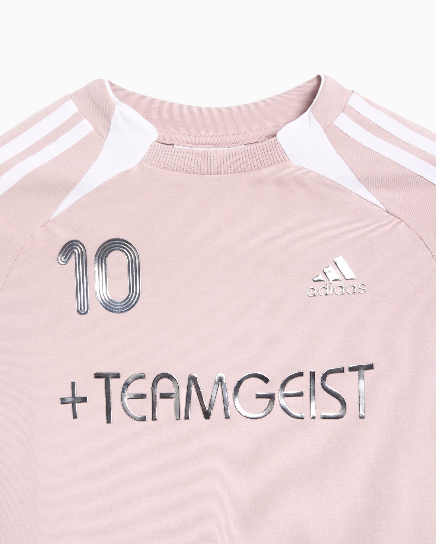 Camiseta Crop adidas Originals Teamgeist para mujer