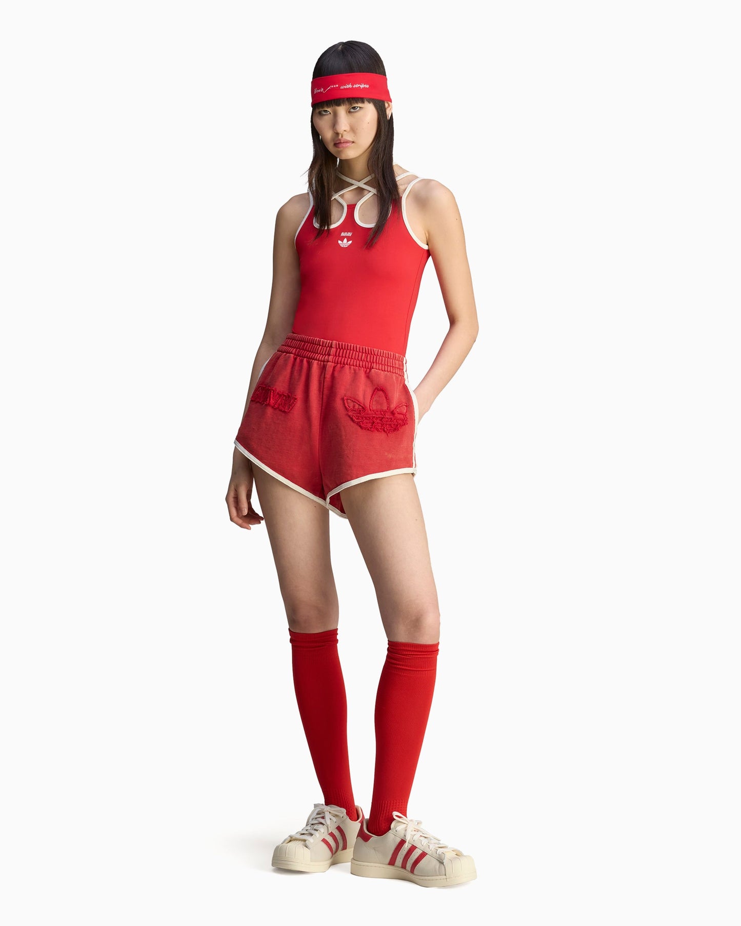 Camiseta Slim adidas Originals x AVAVAV para mujer