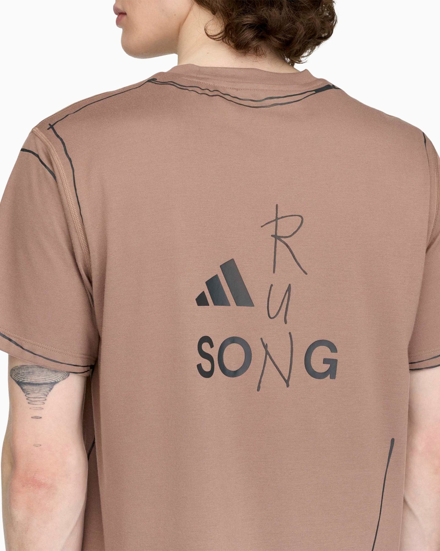 Camiseta con gráfico adidas Performance x Song For The Mute Running Unitefit adi365 Unisex