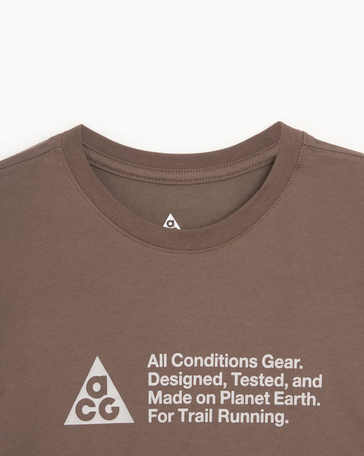 Camiseta con gráfico Nike ACG Running Dri-FIT para hombre
