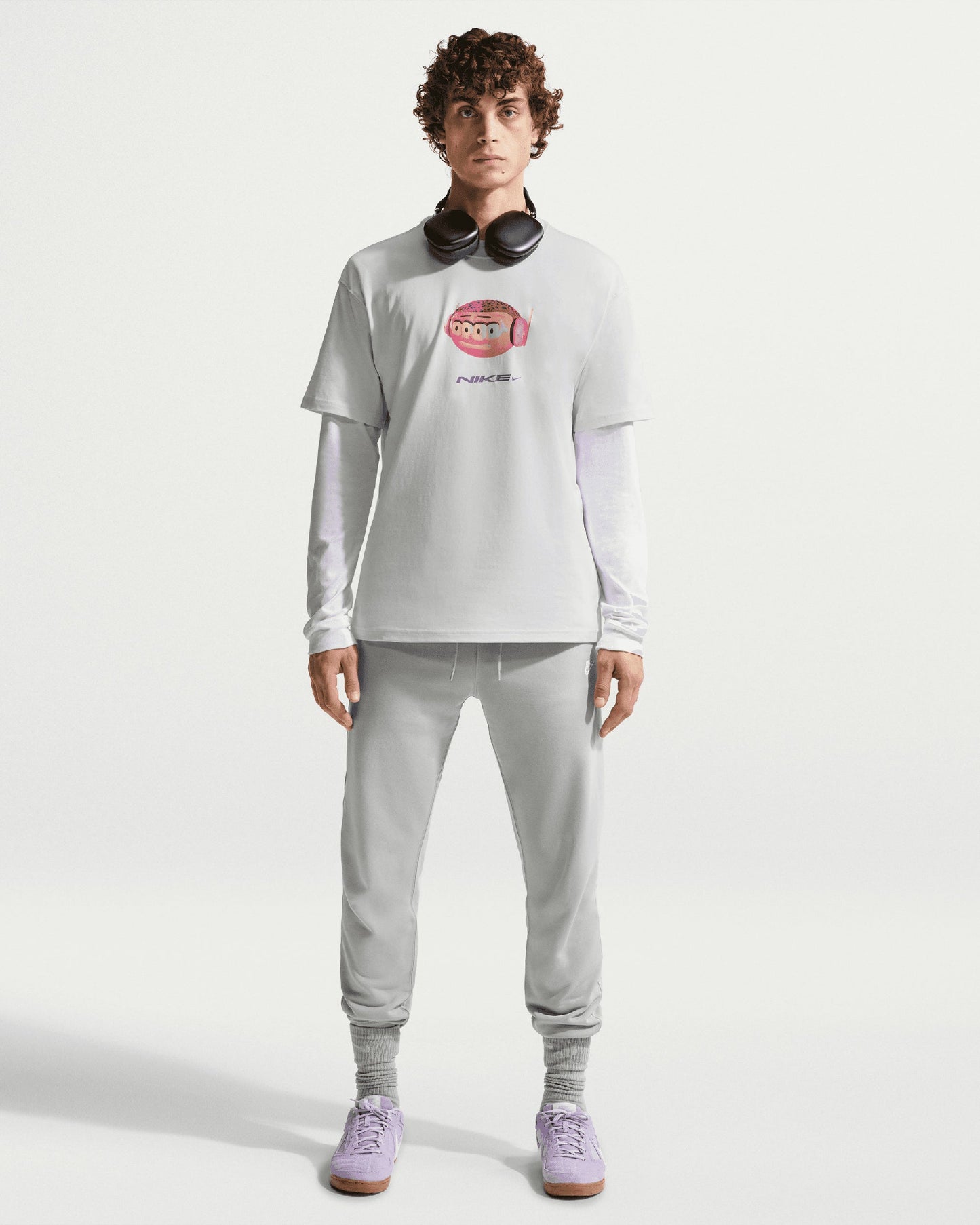 Camiseta con gráfico Relaxed Nike para hombre