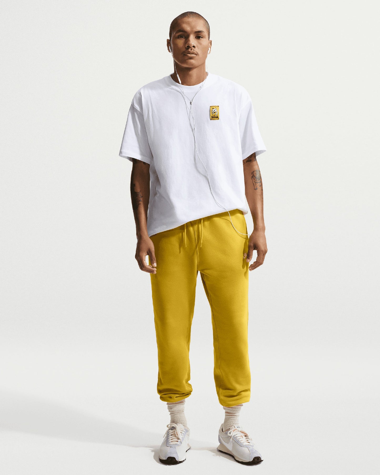 Camiseta con gráfico Relaxed Nike Sportswear para hombre