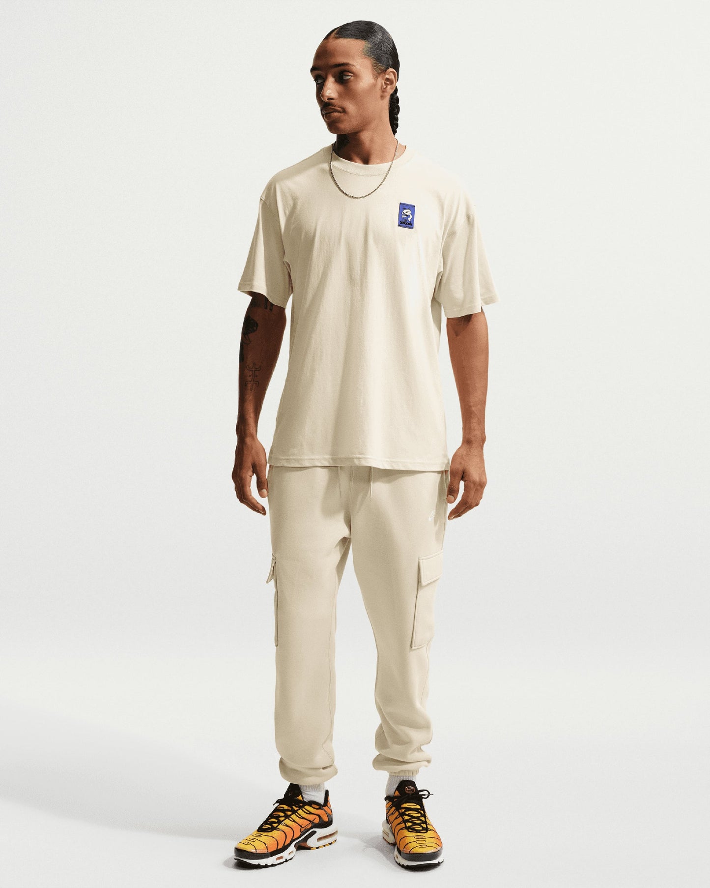 Camiseta con gráfico Relaxed Nike Sportswear para hombre