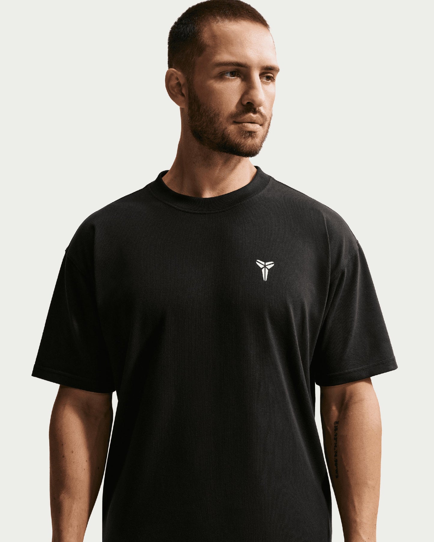 Camiseta con logo Relaxed Nike x Kobe Bryant Max90 Dri-FIT "Mamba" para hombre