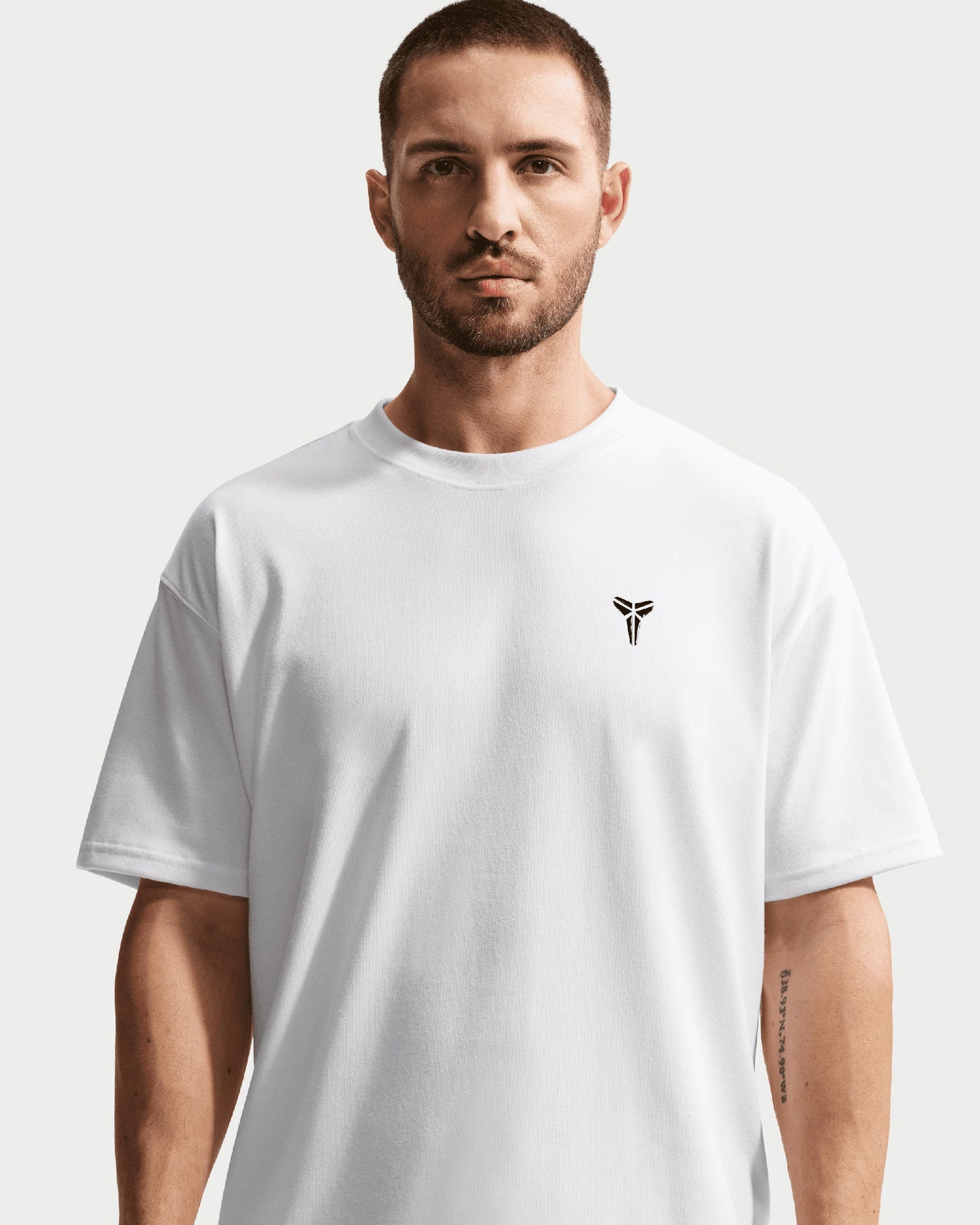 Camiseta con logo Relaxed Nike x Kobe Bryant Max90 Dri-FIT "Mamba" para hombre