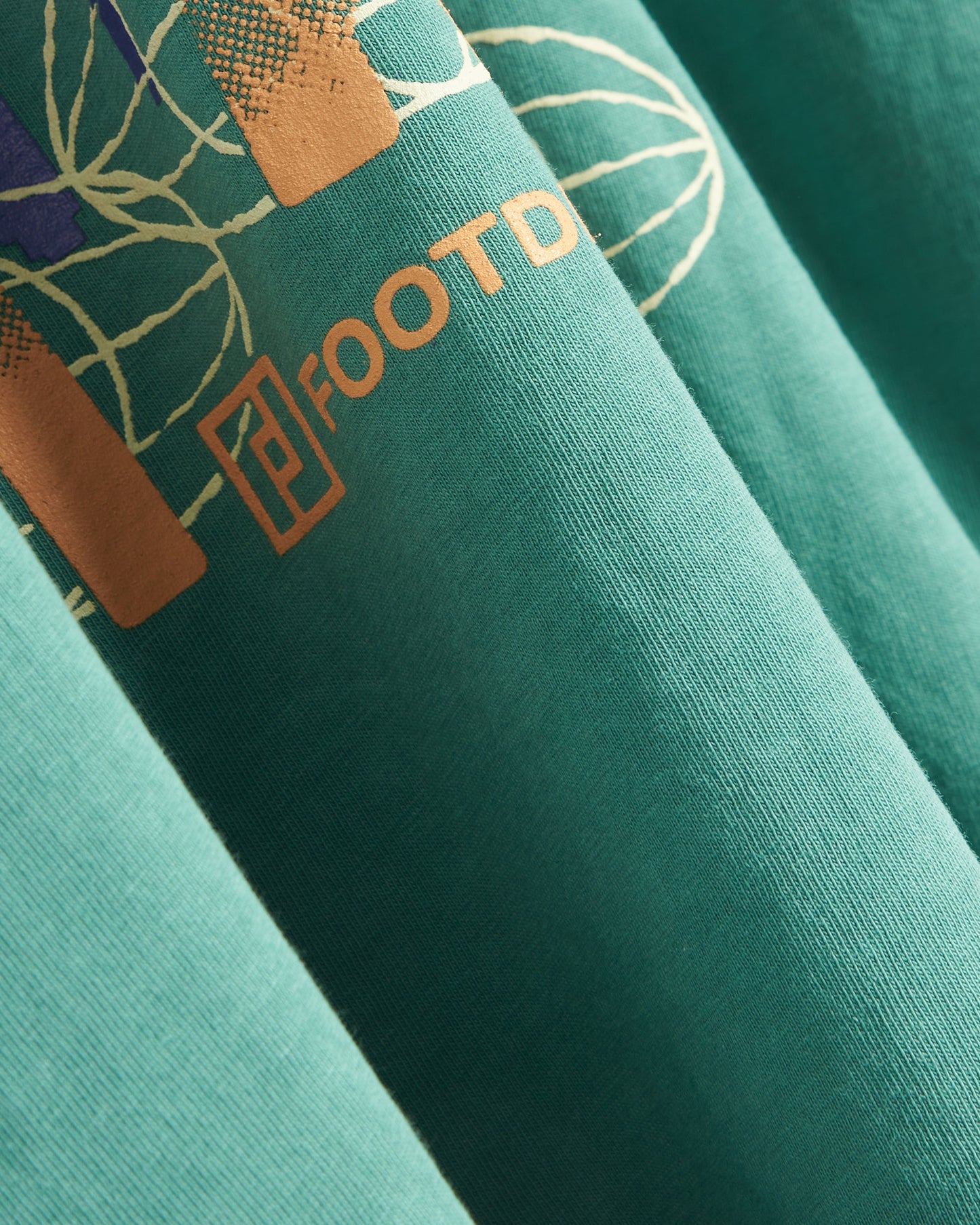 Camiseta x MARKET FOOTDISTRICT x MARKET Worldwide Unisex T-Shirt Unisex