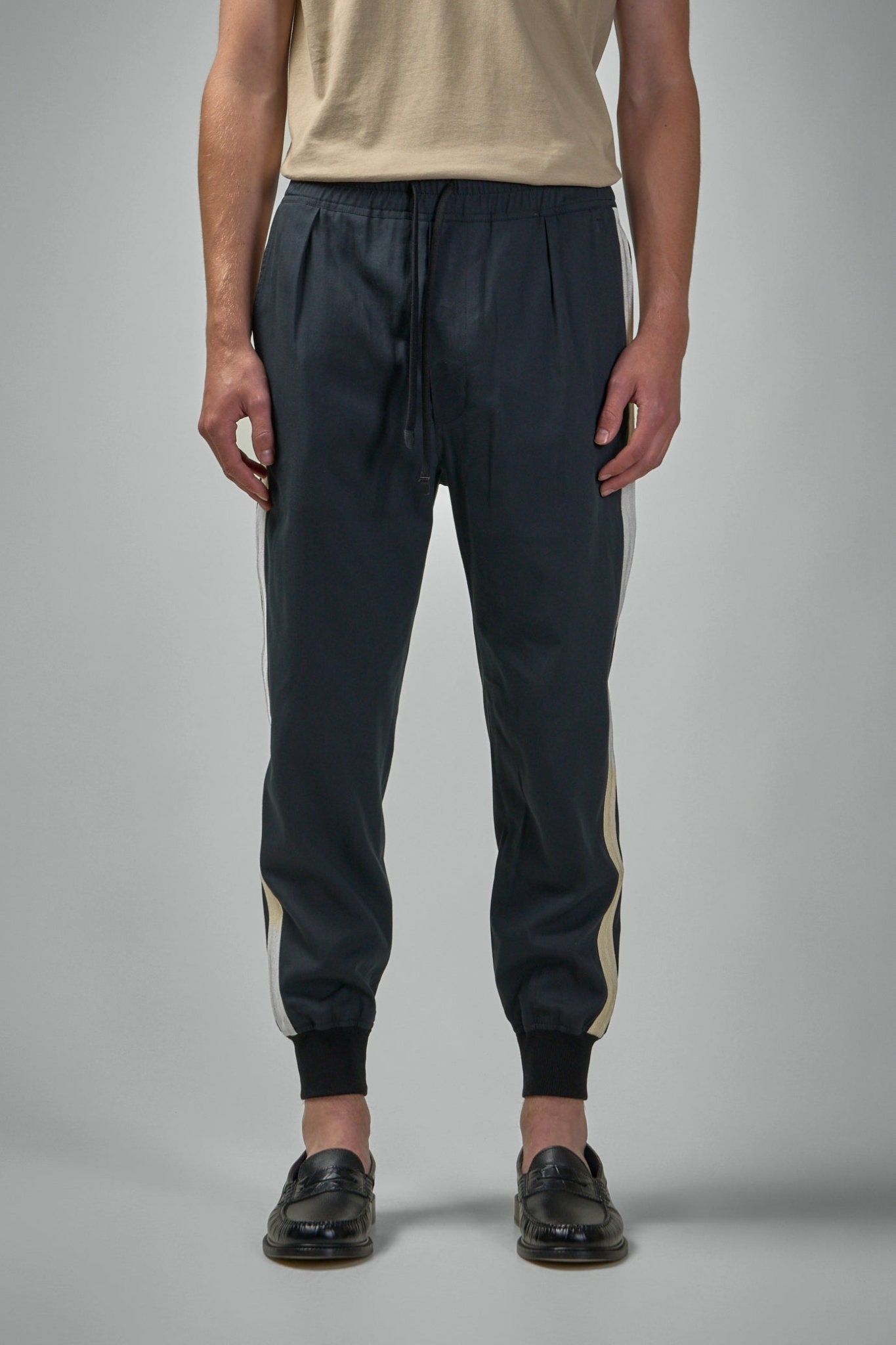 Cotton Silk Fluid Twill Light Pant