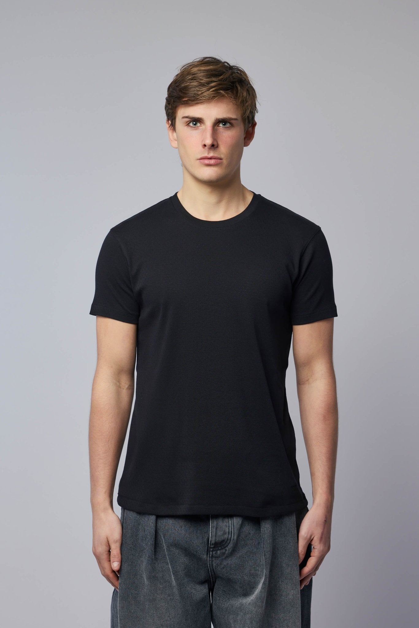 Perforated Rib Ss Crew Neck