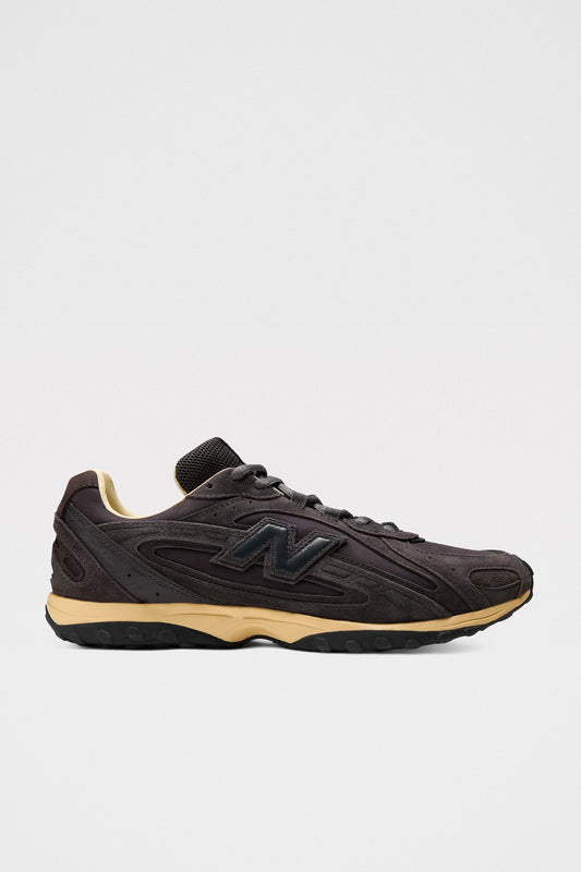 New Balance x Auralee 204L Ganache / Black Bean