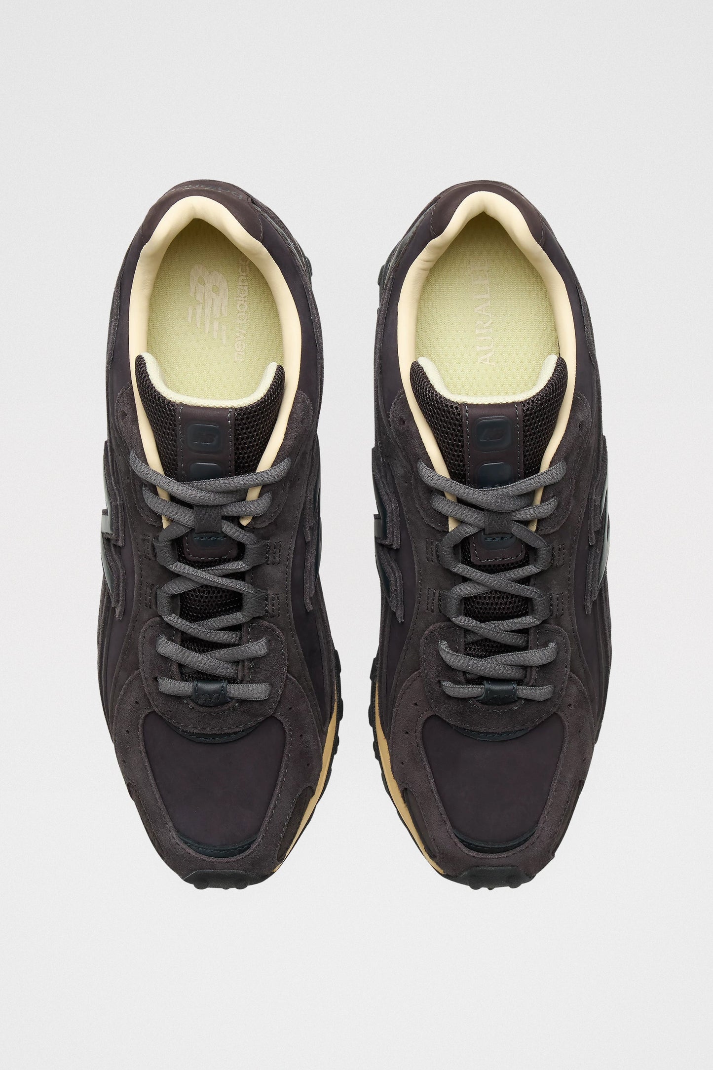New Balance x Auralee 204L Ganache / Black Bean