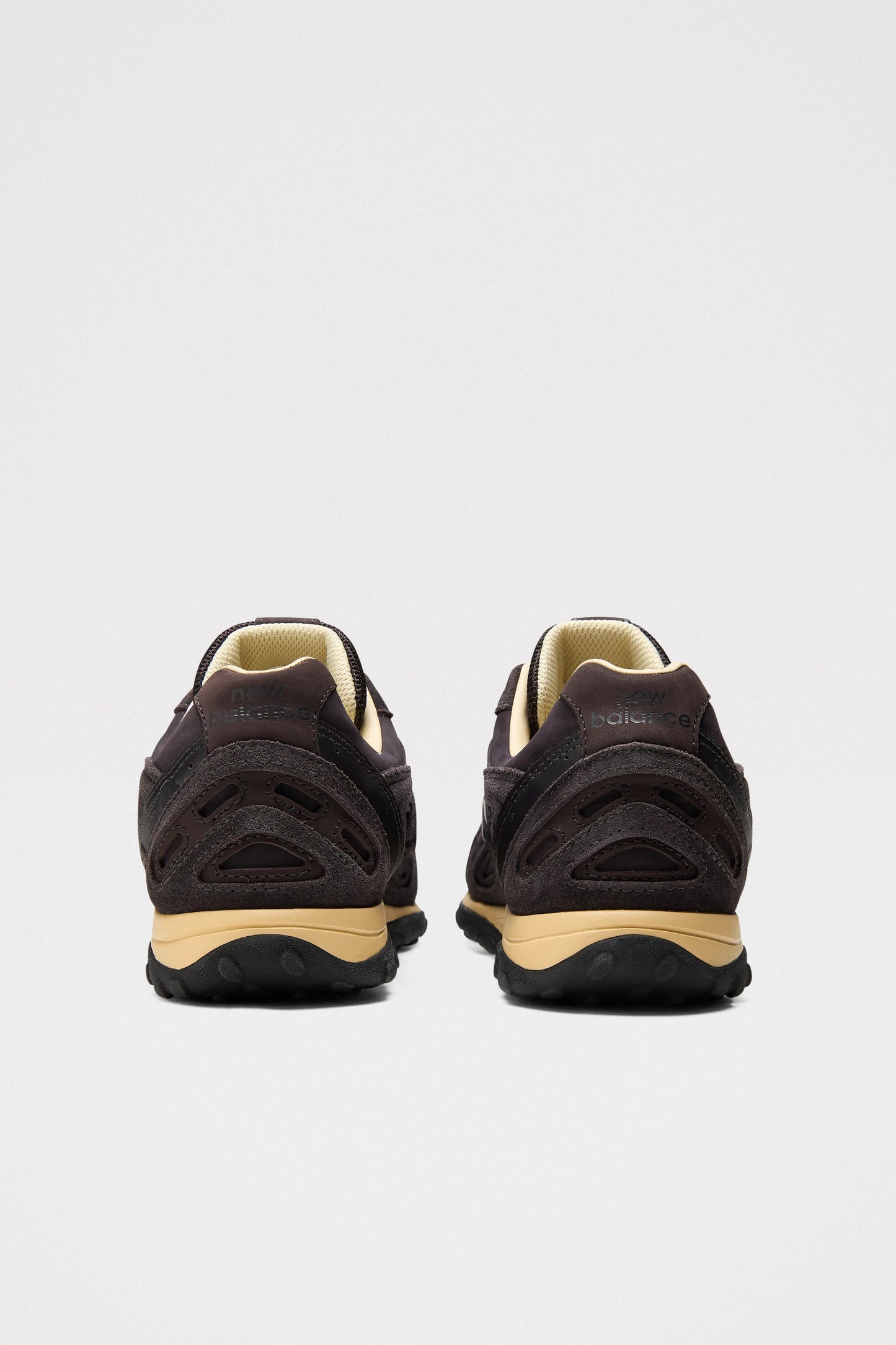 New Balance x Auralee 204L Ganache / Black Bean