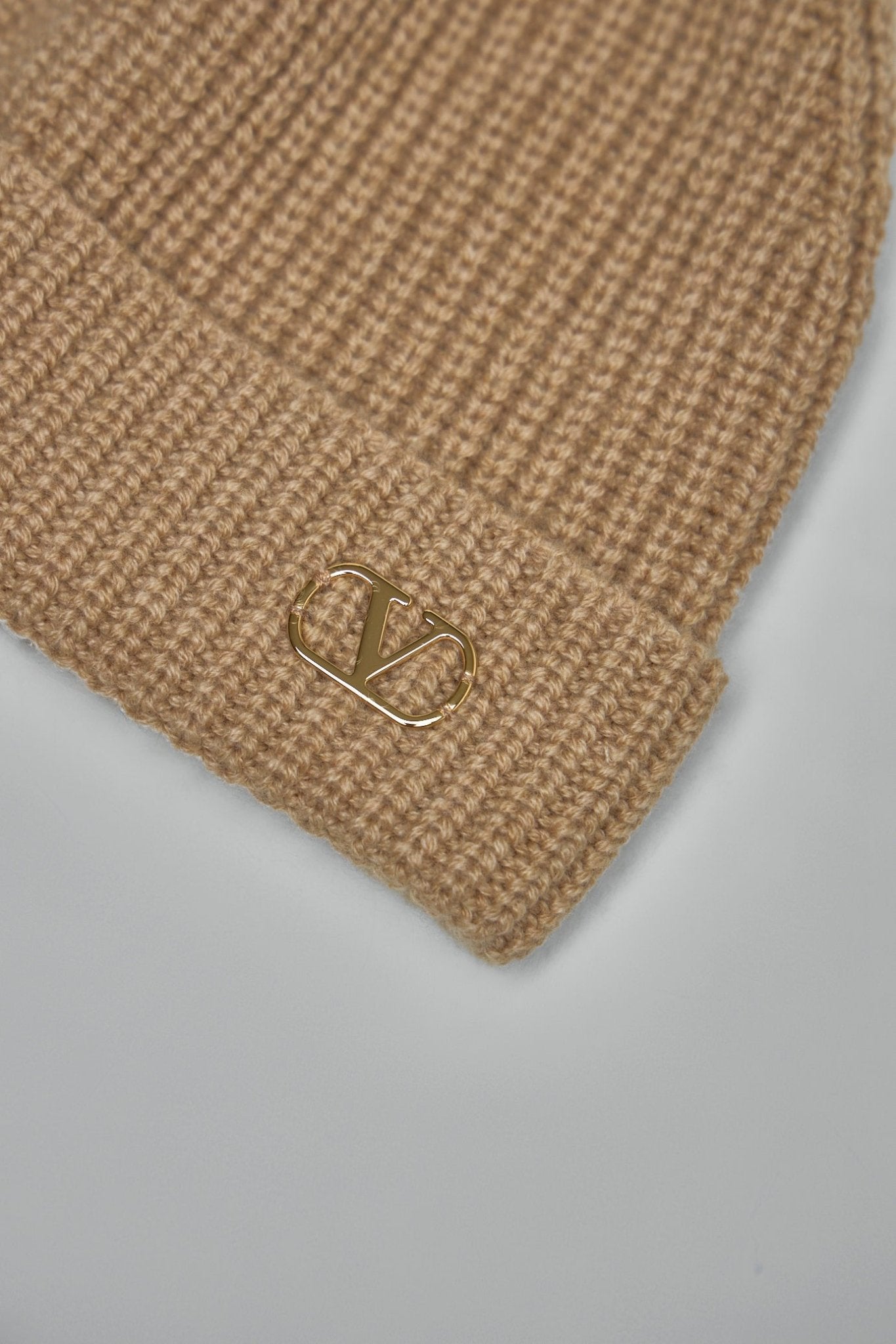 VLogo Signature Knitted Beanie