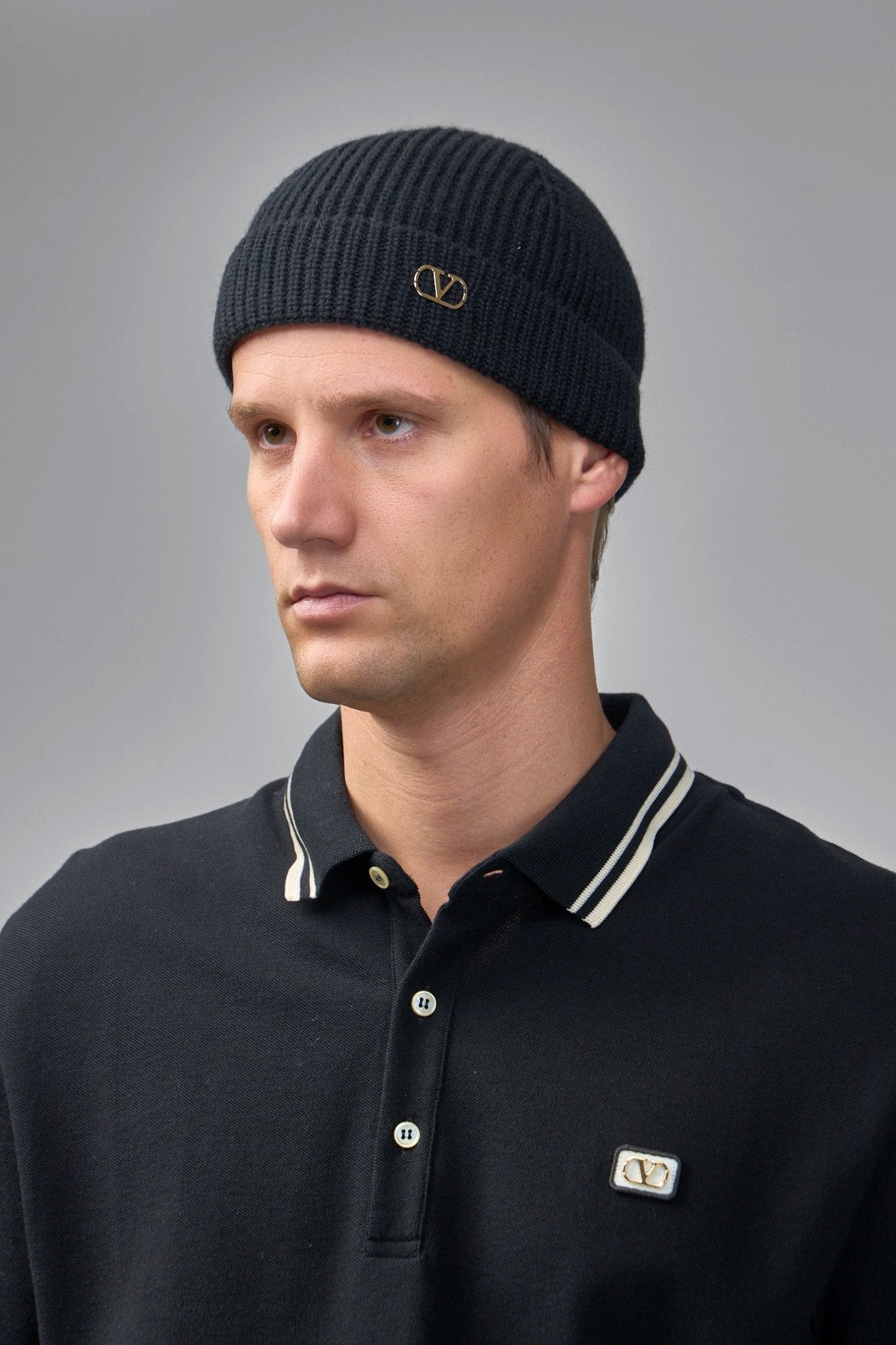 VLogo Signature Knitted Beanie