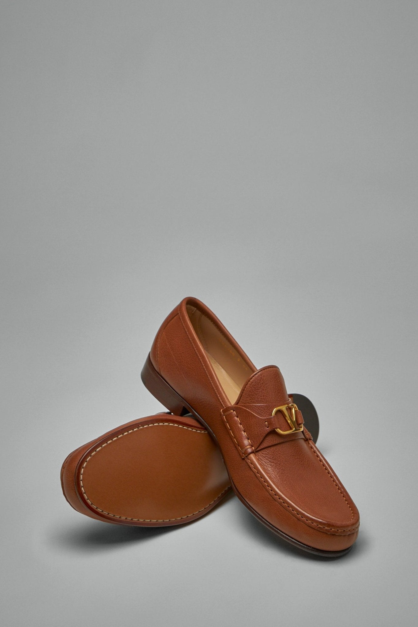 VLogo Signature Loafer