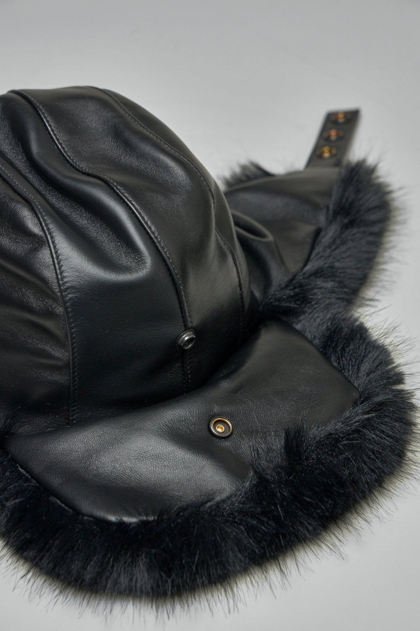 Leather Faux Fur-trimmed Hat