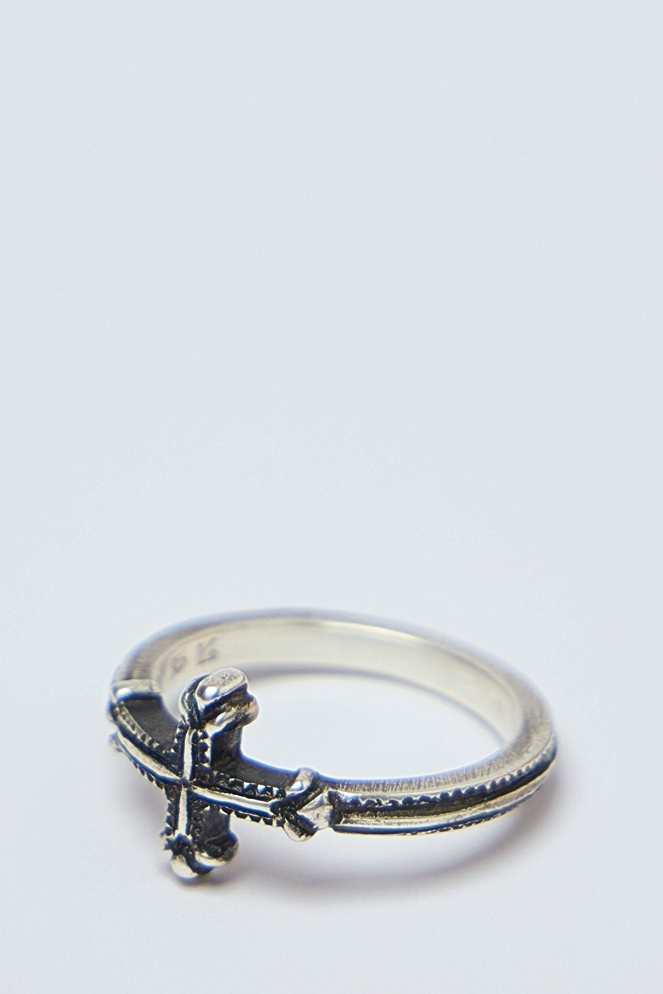 Ring Symbol Cross
