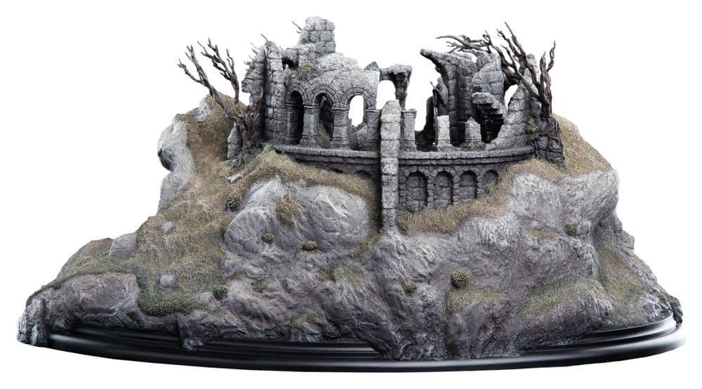 The Lord of the Rings - Weathertop Limited Edition Environment | Weta Workshop