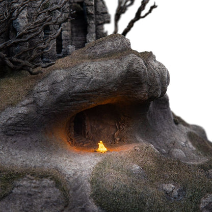 The Lord of the Rings - Weathertop Limited Edition Environment | Weta Workshop