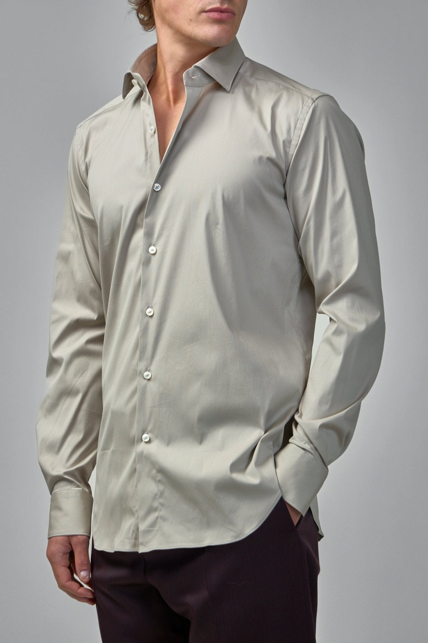 Buttoned Long-sleeved Shirt