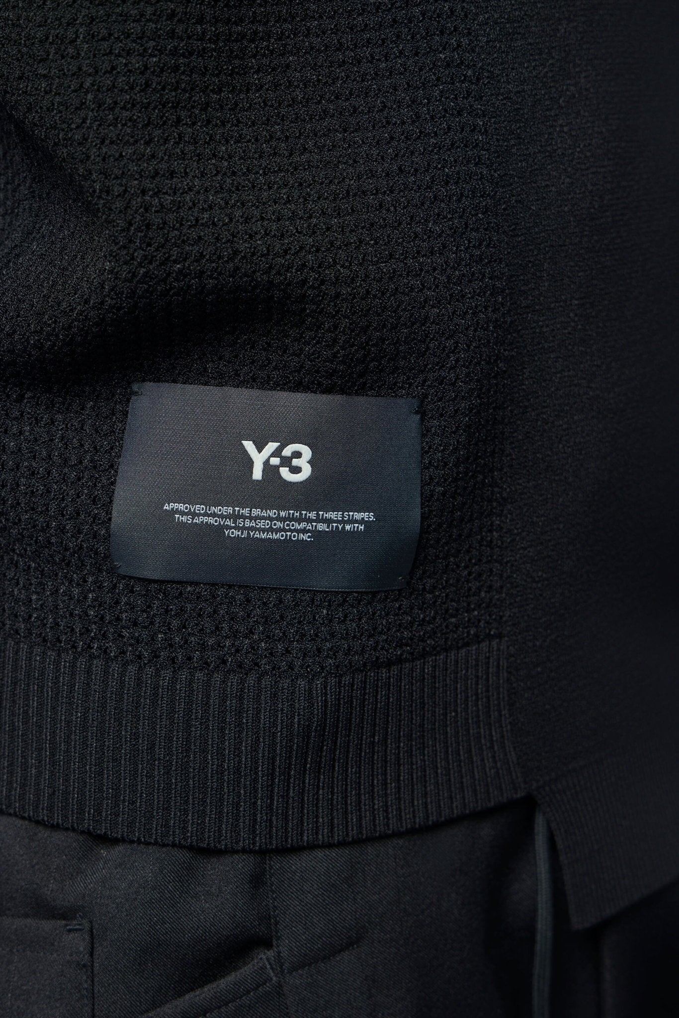 Gfx Knitted Vest