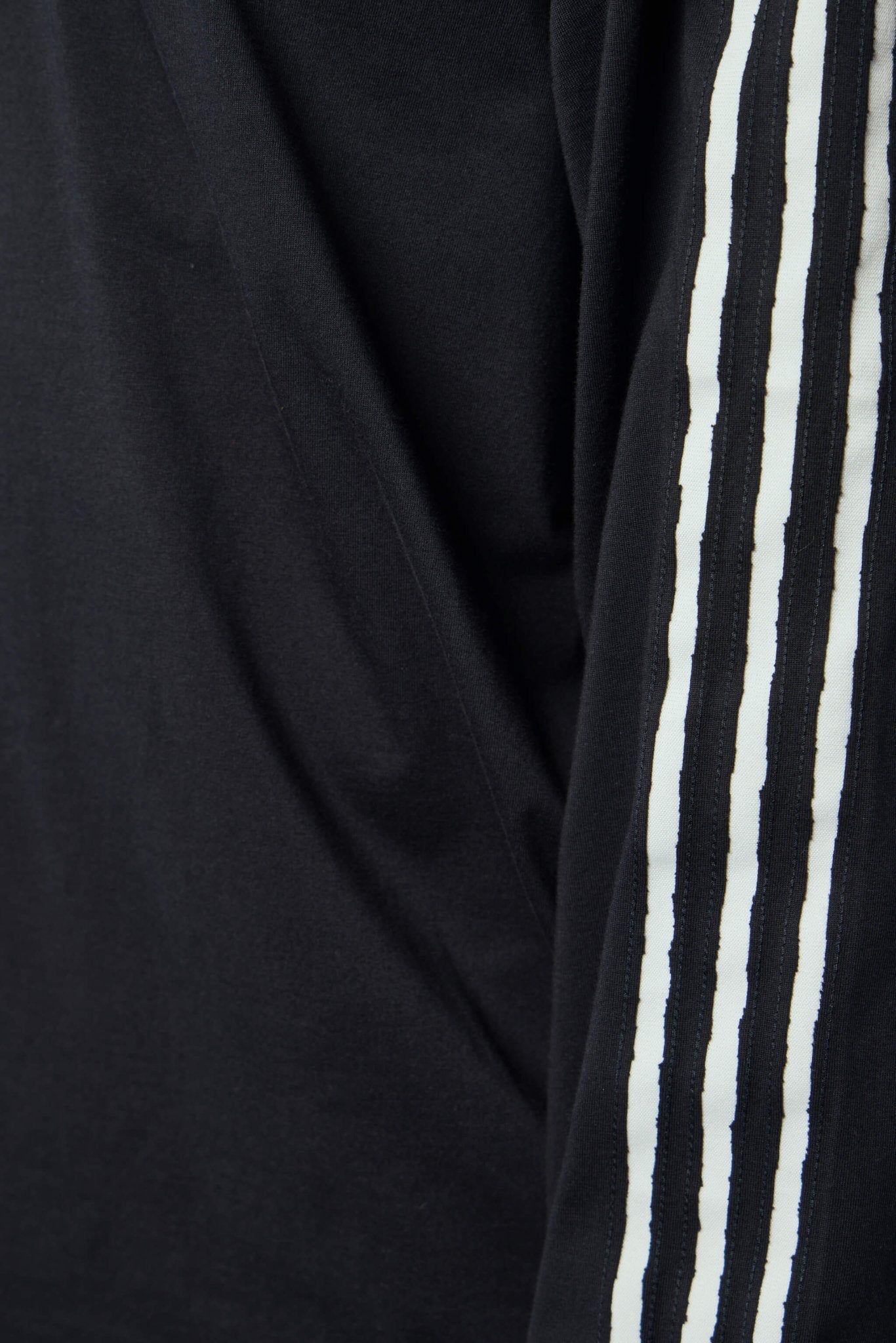 Raw Edge 3-stripes Long Sleeve Tee