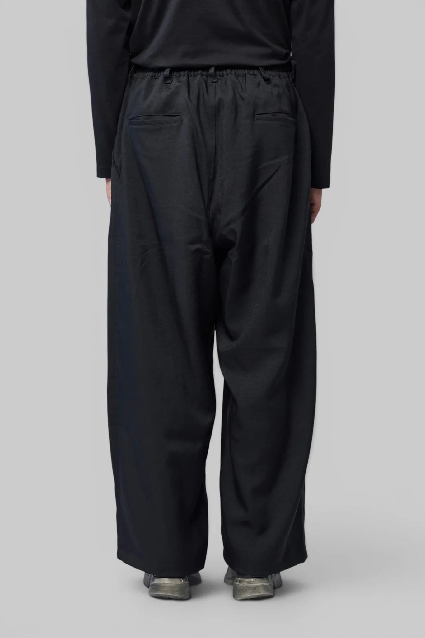 SU Pleated Pants