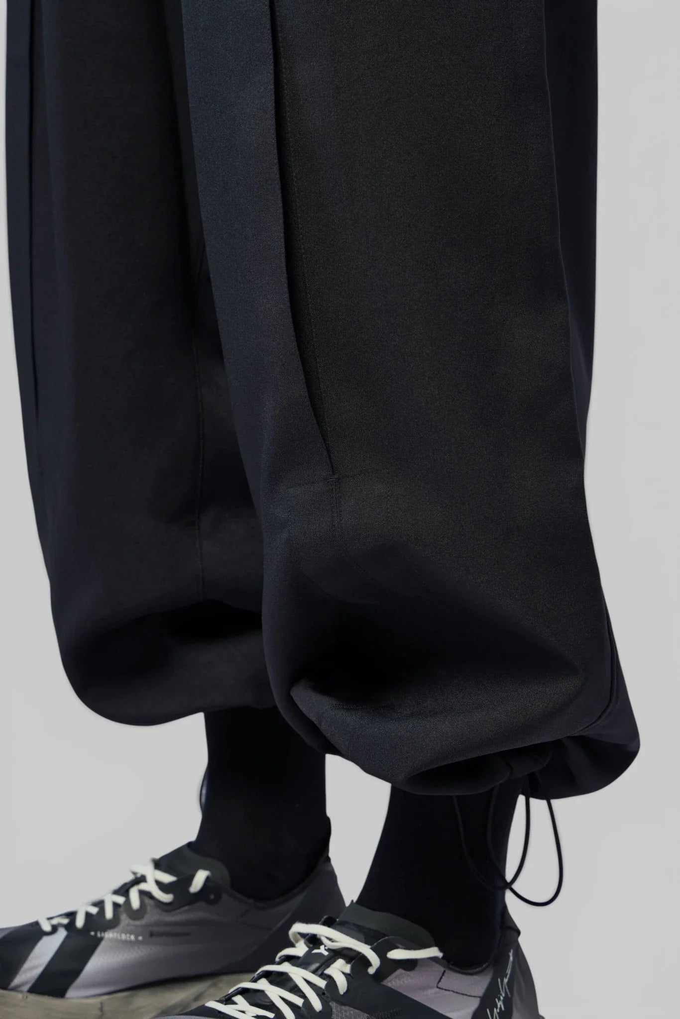 SU Pleated Pants