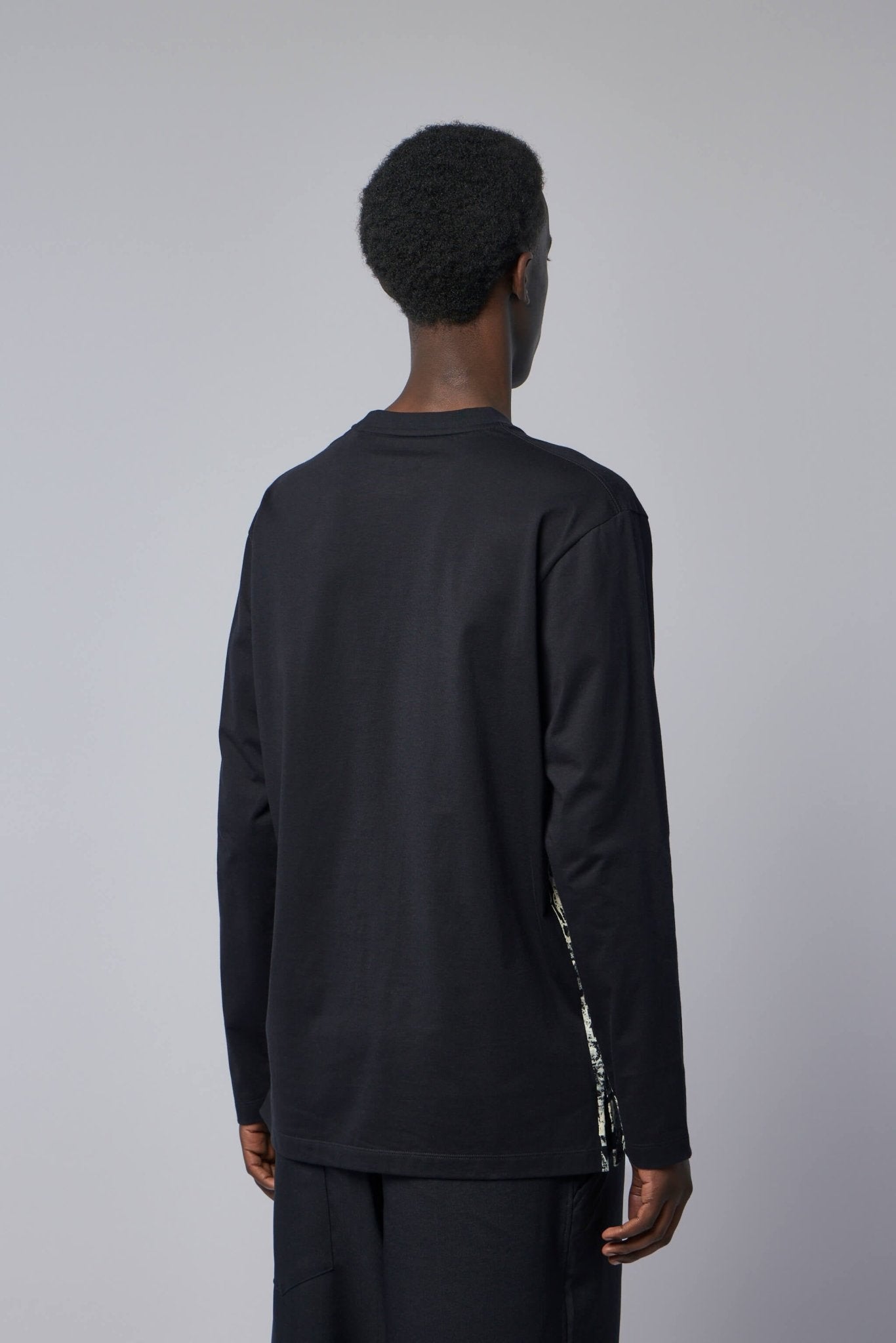 U Gfx Ls Tee